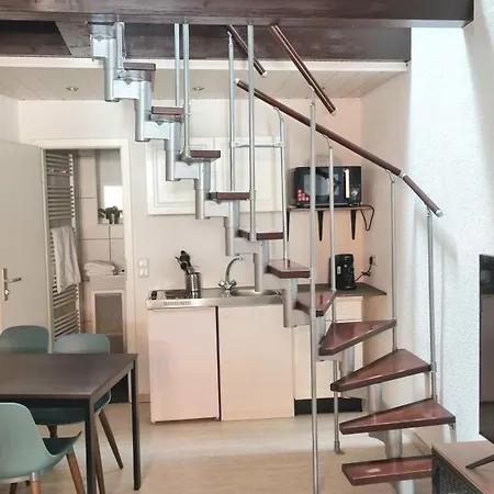 Im Zentrum Von Apartment